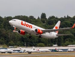 Penjelasan Operasional Pesawat Lion Air Registrasi PK-LFW di Banjarmasin