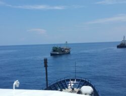 Kapal Pengawas Perikanan KKP Tangkap Dua Kapal Perikanan Asing Ilegal