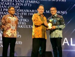 Co-Founder & CEO Investree, Adrian Gunadi, Memperoleh Anugerah UI Award Kategori “Alumni Inspiratif” 2019