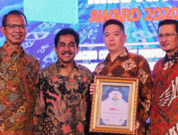Berinovasi dan Kedepankan Teknologi, J&T Express Raih Penghargaan Indonesia Digital Award Innovation