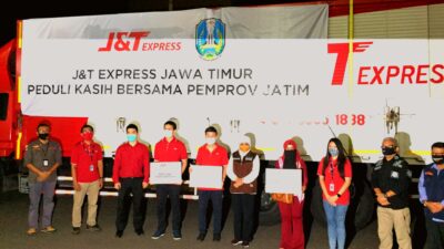 J&T Express Berikan Bantuan Paket Beras dan Perlengkapan Pencegahan Covid-19  Kepada Pemprov Jawa Timur