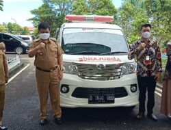 CIMB Niaga Syariah Serahkan Bantuan Ambulans untuk Warga Bandung Barat