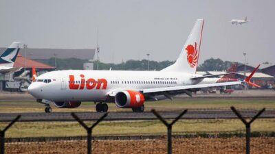 Penerbangan Lion Air Tujuan SUMATERA  Melalui TERMINAL 2D Bandar Udara Internasional Soekarno-Hatta