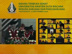 Wisuda Daring Pertama UKDW Yogyakarta