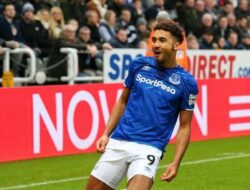 Dominic Calvert-Lewin Melakukan Comeback Saat Everton Mempertahankan Posisi di Liga Premier