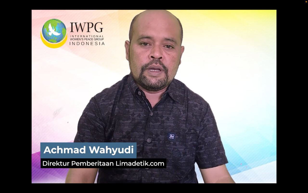 Bapak Achmad Wahyudi Direktur Pemberitaan Lima Detik Media Menyampaikan Materi tentang Pentingnya Peran Media dalam Mewujudkan Perdamaian