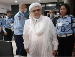 Habib Rizieq Adakan Syukuran Bareng Keluarga Setelah Bebas Bersyarat