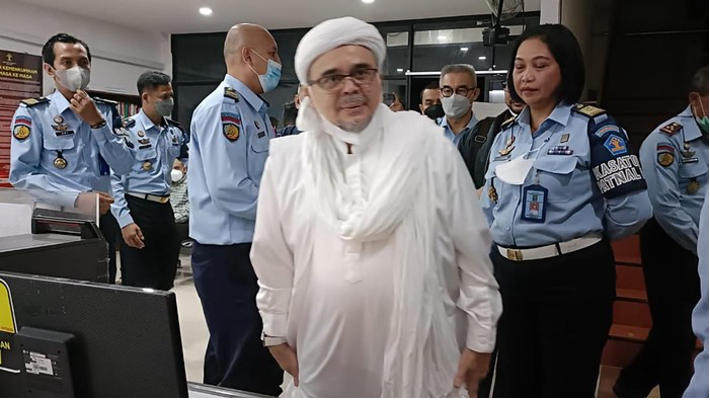 Habib Rizieq Adakan Syukuran Bareng Keluarga Setelah Bebas Bersyarat