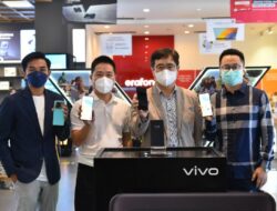 vivo Indonesia dan Erafone Hadirkan vivo X80 Series “Unbox Experience”
