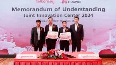 Huawei dan Telkomsel Menandatangani Memorandum of Understanding (MoU) Superior City untuk Mempercepat Pembangunan Digital di Indonesia.
