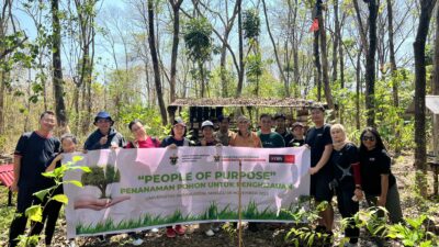 Hari Menanam Pohon Indonesia: Bank DBS Indonesia Menanam Lebih dari 5.000 Bibit Pohon untuk Mengurangi Emisi Karbon