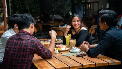 Sambut Tahun Naga Kayu Di Tengah Perayaan Bulan Kasih Sayang Dan Pekan Demokrasi Di Indonesia