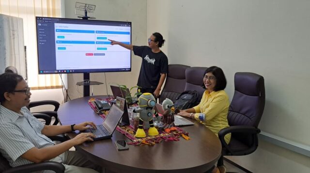 Dosen FTI UKDW Kembangkan Sistem Essay Scoring Berbasis Kemiripan Teks