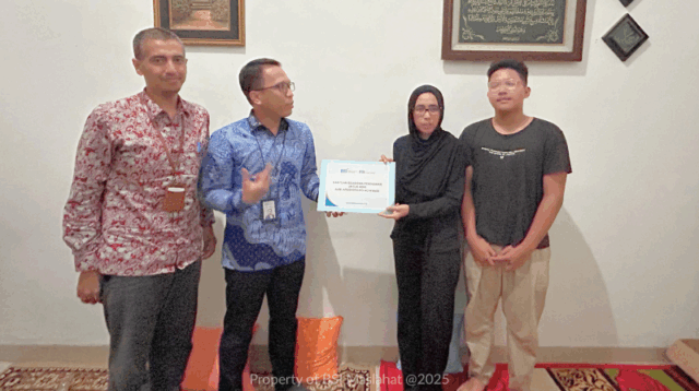BSI Maslahat Berikan Bantuan Beasiswa Pendidikan untuk Adik Alm. Argo Ericko, Mahasiswa Penerima BSI Scholarship UGM