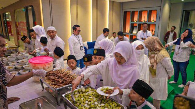 BSI Maslahat Berbagi Kebahagiaan Dengan Anak Yatim dan Salurkan Bantu  Operasional Panti Asuhan Muhammadiyah Tanah Abang  