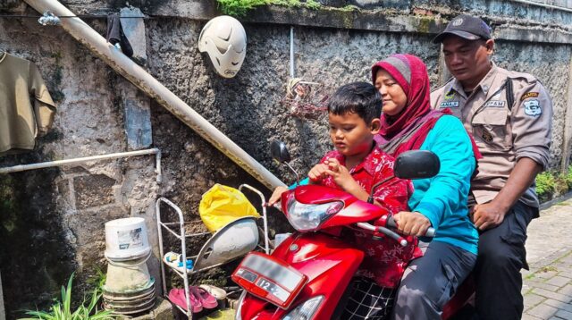 Kisah Sanaji Penerima Bantuan Kaki Palsu dari BSI Maslahat 