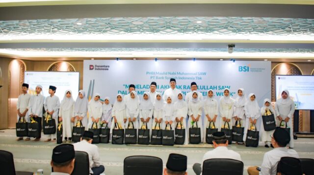 BSI Maslahat Hadirkan Kebahagiaan bagi Anak Yatim pada Peringatan Maulid Nabi Muhammad SAW 
