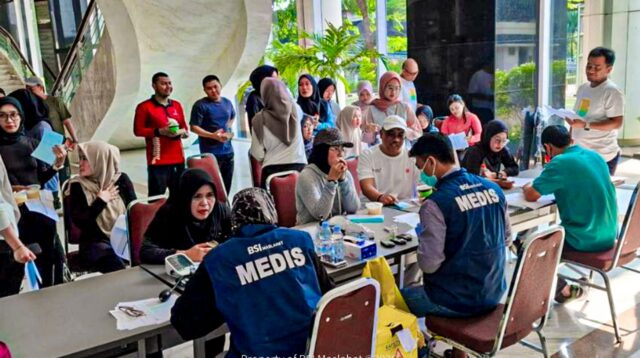 BSI Maslahat Hadirkan Layanan Cek Kesehatan Gratis di Bappenas dan Mahkamah Agung RI 