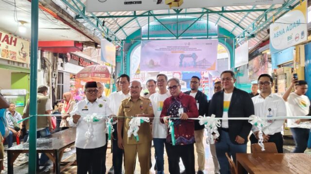BSI Maslahat dan BSI Revitalisasi Kawasan Kuliner Jalan Roda Manadountuk Dorong Ekonomi Masyarakat Daerah