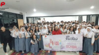 Workshop Monetisasi Konten oleh Priska Sahanaya X Fanbo di SMA Triguna