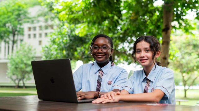 BINUS SCHOOL Serpong Pertahankan Akreditasi A