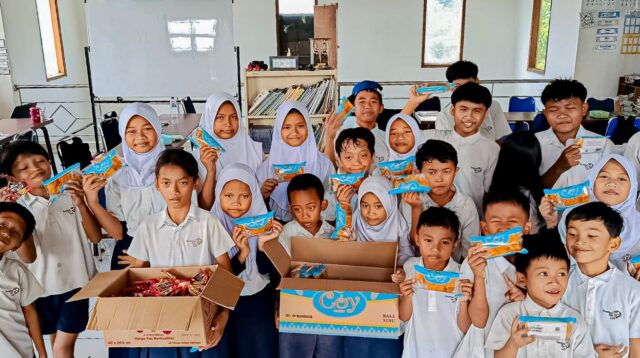 BSI Maslahat bersama PT Produksi Anak Bangsa Tebarkan Kebahagiaan lewat  Warteg Mobile 
