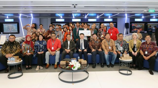 Huawei Gelar Penghargaan untuk ICT Competition, Teachers Summit demi Majukan Pengembangan Talenta Digital Nasional 