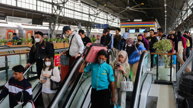 Update Pemesanan Tiket KA Nataru 2025/2026 di Wilayah Daop 1 Jakarta