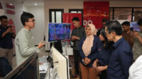 Telkom Perkuat Implementasi AI Melalui Kunjungan Direksi dan Dewan Komisaris ke Telkom AI Center of Excellence Malang