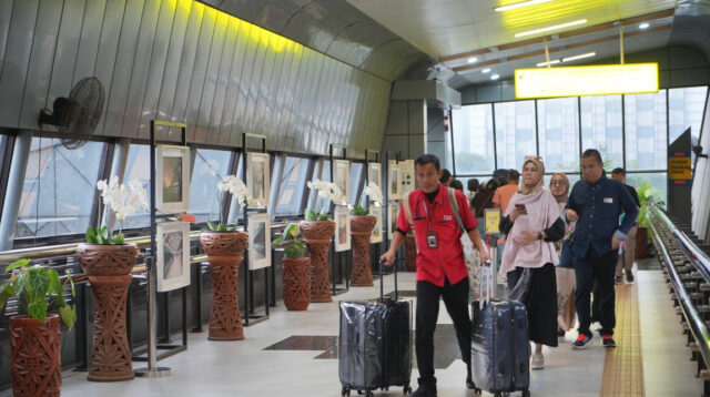 Jelang Kepadatan Penumpang pada Angkutan Nataru 2025/2026, KAI Daop 2 Bandung Himbau Pelanggan Bawa Barang Secukupnya