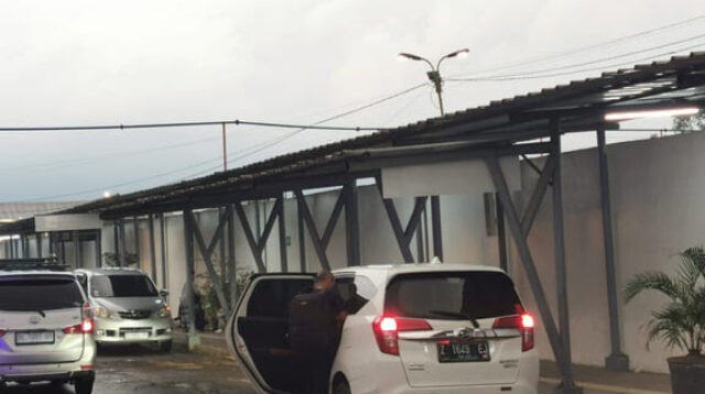Pecah Kepadatan, Stasiun Purwokerto Buka Akses Drop Zone Pintu Barat