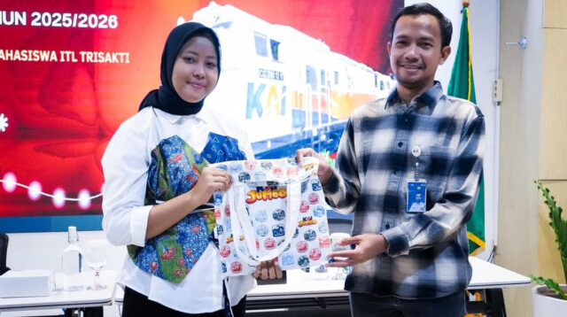 Sambut Angkutan Nataru, Daop 1 Jakarta Matangkan Persiapan Posko Bersama Railfans dan ITL Trisakti