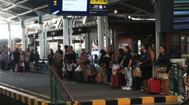 Volume Keberangkatan Penumpang KA Jarak Jauh Diprediksi Tumbuh 15%, Ini Persiapan Stasiun Yogyakarta Sambut Penumpang di Angkutan Nataru 2025/2026