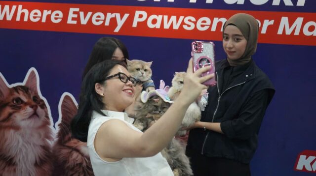 KAI Logistik Raih Penghargaan Marketeers Digital Marketing Heroes 2025 untuk Kategori Online – Offline Community Engagement