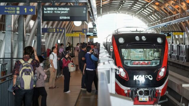 Januari–November 2025, KAI Group Melayani 456.439.875 Pelanggan, Naik 8,2 Persen