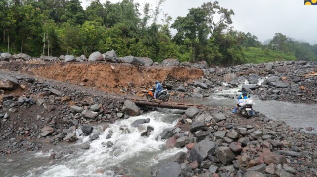 Kementerian PU Tangani Konektivitas Jalan Provinsi Sicincin-Bukittinggi, Pemasangan Jembatan Darurat Ditargetkan Rampung Awal Januari
