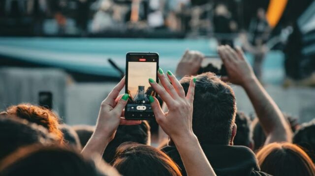 Tabungan Khusus Nonton Konser, Cara Menikmati Musik Tanpa Drama Finansial