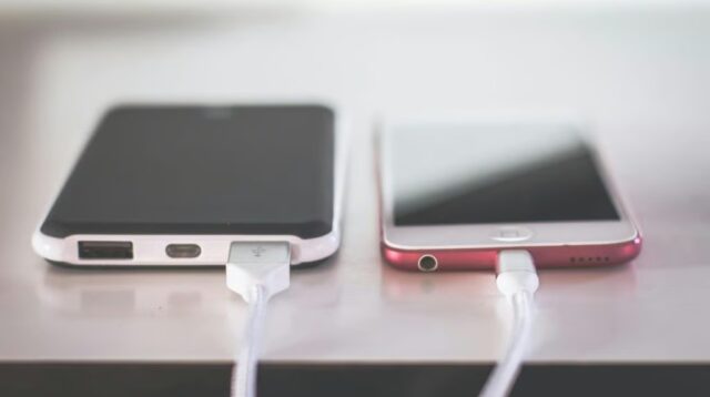 Kebiasaan Sehari Hari yang Membuat HP Cepat Rusak