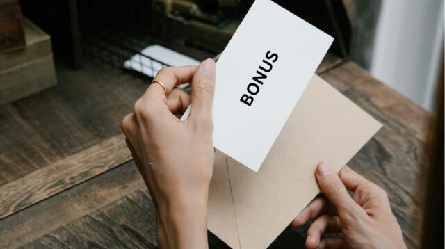 Memaksimalkan Bonus Akhir Tahun Melalui Investasi Reksa Dana