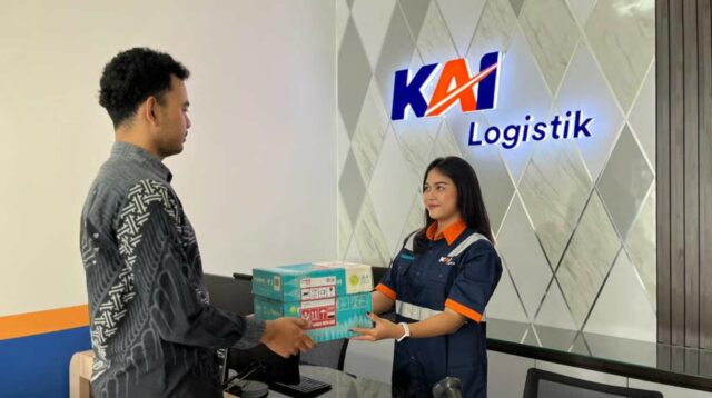 KAI Logistik Kembali Membuka Titik Layanan Pengiriman Retail di Semarang