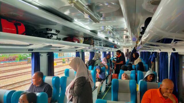 Lebih dari 280 Ribu Pergerakan Penumpang, Daop 7 Madiun Jadi Magnet Mobilitas Nataru