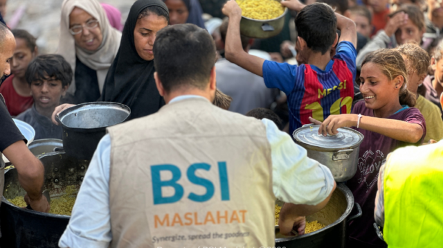 BSI Maslahat Salurkan Bantuan Kemanusiaan Tahap 9 di Tengah Musim  Dingin untuk Masyarakat Palestina