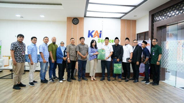 Perkuat Sinergi Bisnis, KAI Services dan PT Alihdaya Nusantara Solusi Raya Tandatangani Nota Kesepahaman