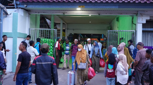 Hadapi Puncak Pergerakan Libur Panjang Isra Mikraj, KAI Divre III Palembang Tambah Kapasitas KA Sindang Marga