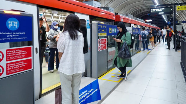 Dari imbauan Barang Bawaan hingga Barang Tertinggal, KAI Jaga Kenyamanan Pengguna di LRT Jabodebek