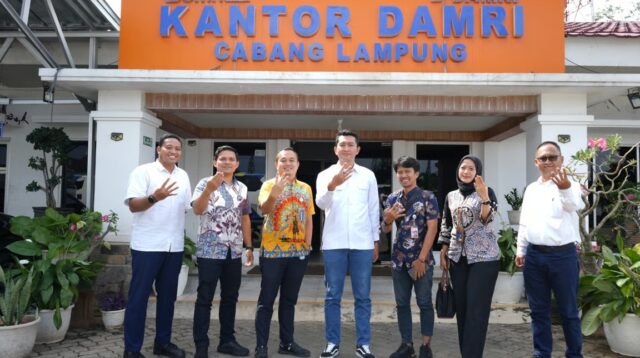 KAI Divre IV Tanjungkarang dan DAMRI Bahas Sinergi Transportasi Terintegrasi, Termasuk Layanan bagi Pegawai KAI