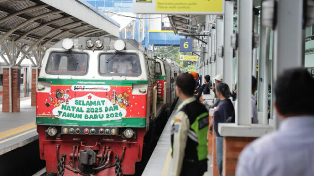 KAI Daop 2 Bandung Catat 5 KA Favorit Pelanggan Selama Angkutan Nataru 2025/2026