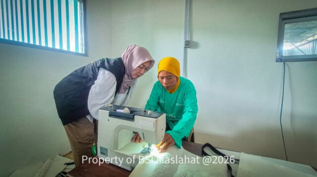 Melalui Sampah Merajut Masa Depan dengan Program Waste  Management bersama BSI Maslahat 