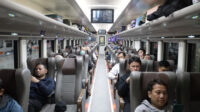 Penjualan Tiket KA Jarak Jauh Lebaran 2026 dari Daop 2 Bandung Diminati Masyarakat