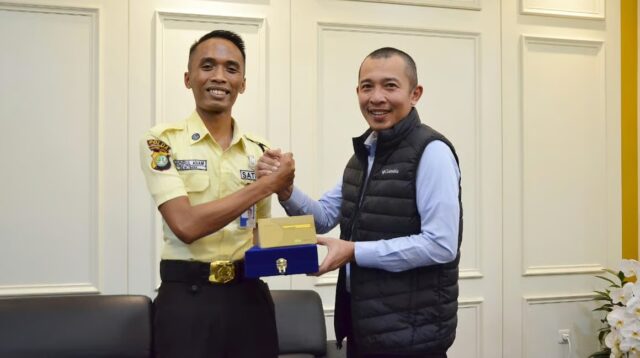 BRI Region 6/Jakarta 1 Berikan Apresiasi kepada Satpam BO Tanjung Priok Peraih Rekor MURI